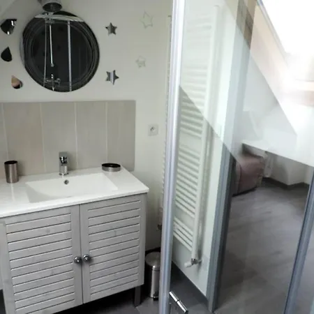 度假居 Compose De 2 Maisons Avec Cheminee Et Sauna Houdetot