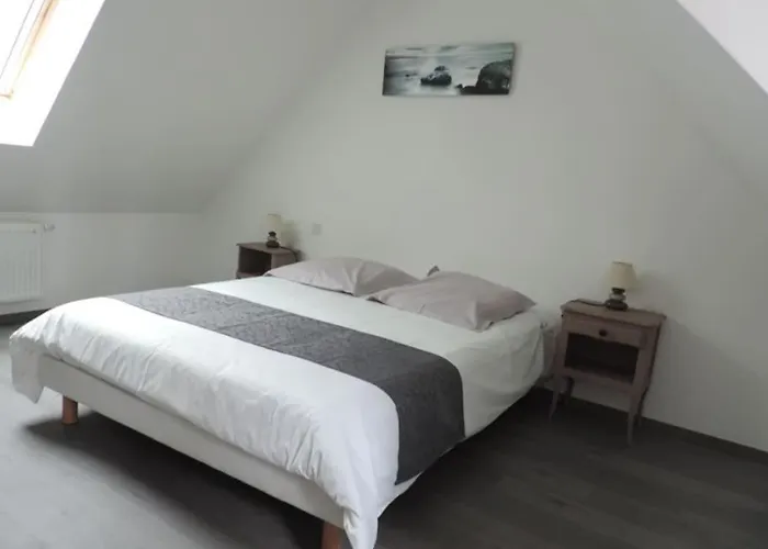 Compose De 2 Maisons Avec Cheminee Et Sauna Holiday home *