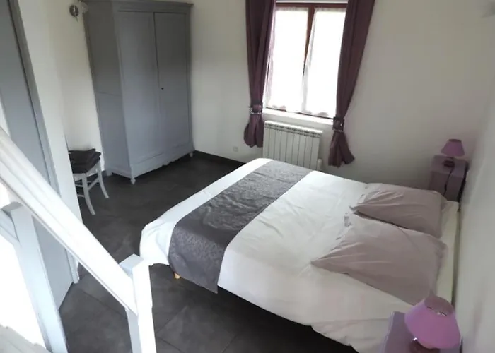 Compose De 2 Maisons Avec Cheminee Et Sauna Holiday home